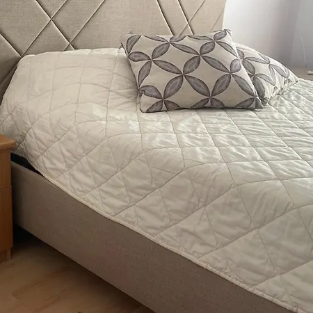 Bt Lux 2 Apartment