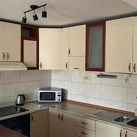 Bt Lux 2 Skopje