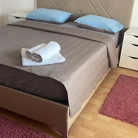Bt Lux 2 Apartment Skopje