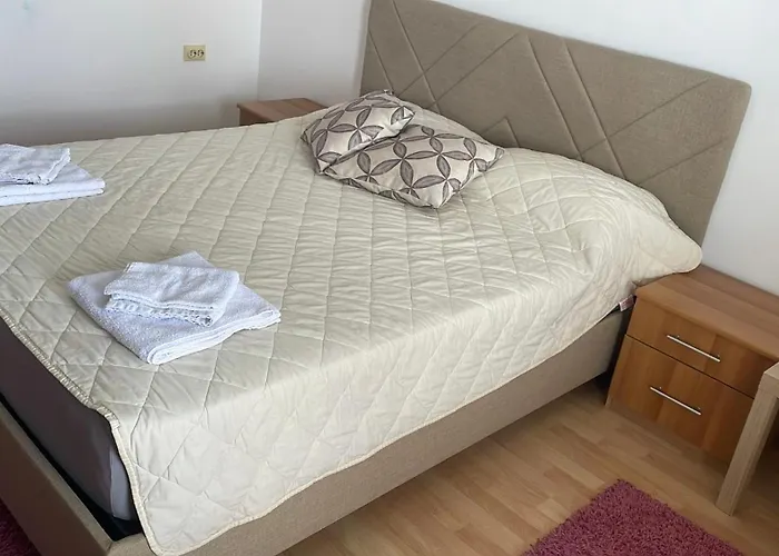 Bt Lux 2 Апартаменты